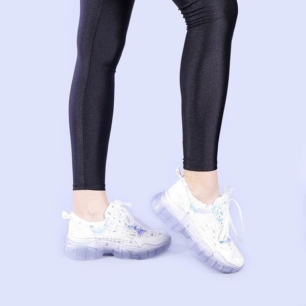 Γυναικεία αθλητικά παπούτσια Xiang λευκά, 4 - Kalapod.gr